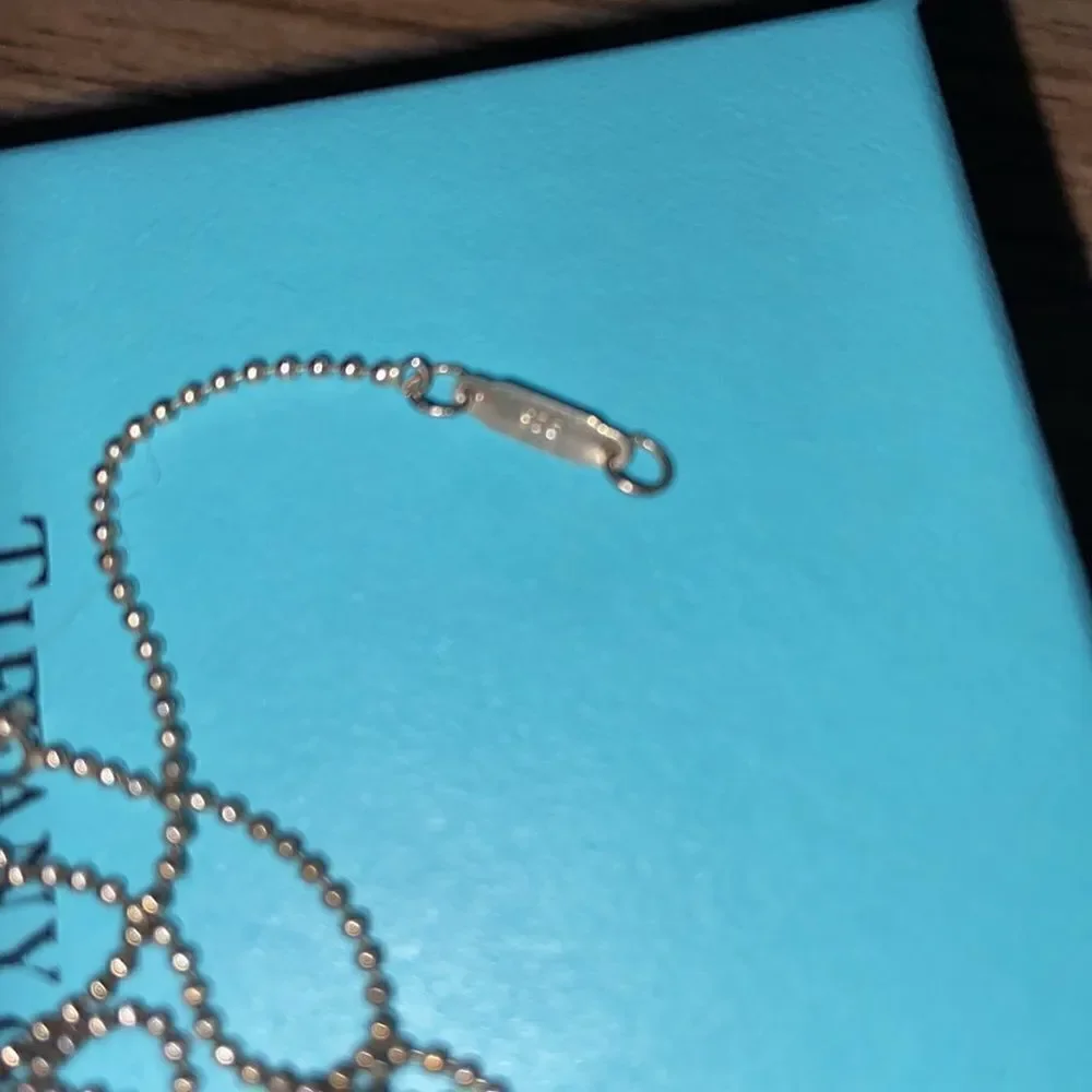 Tiffany & Co Key and chain silver with pouch and box